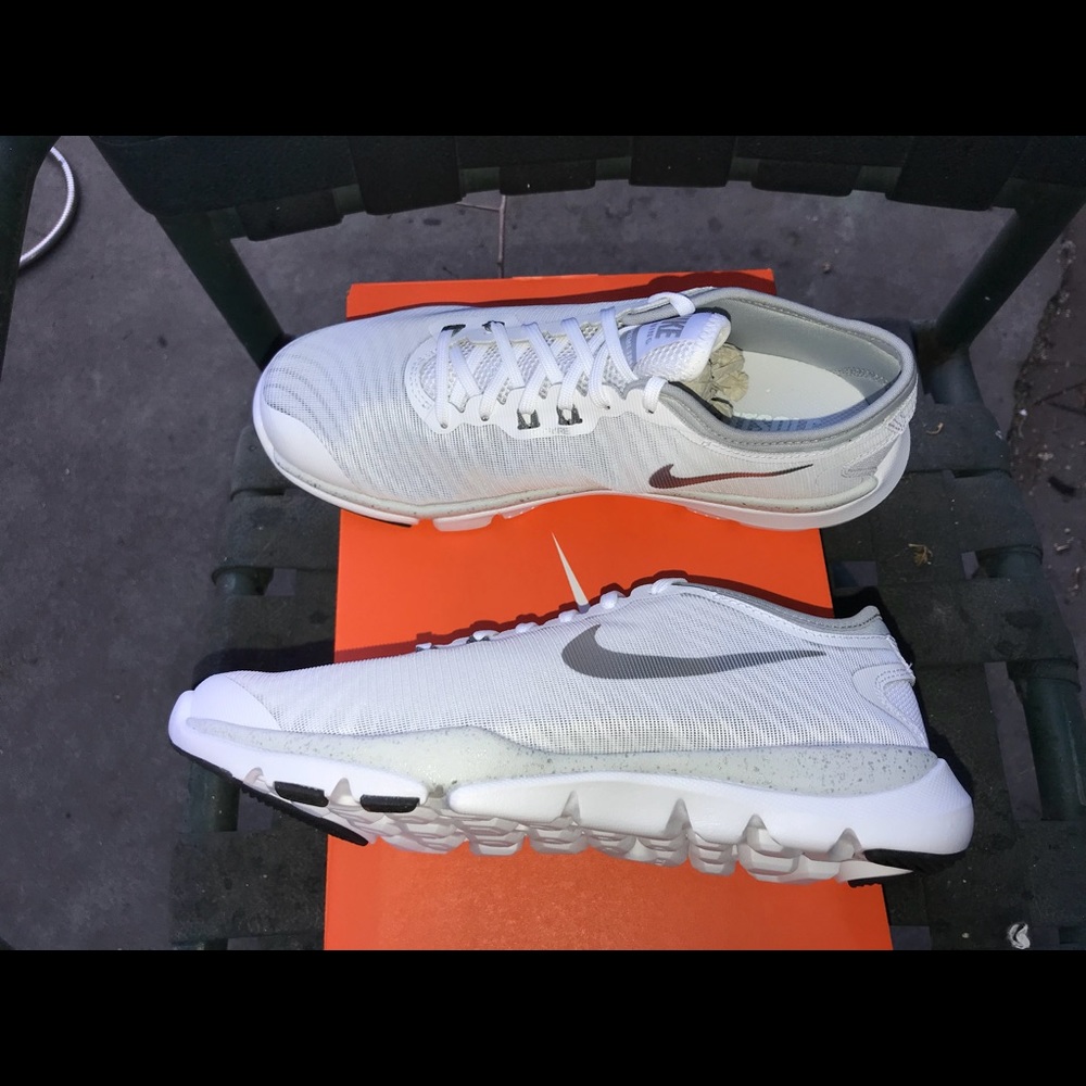 NIB Nike Flex Supreme White shoes womens 7.5